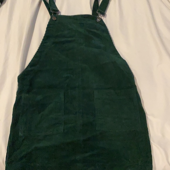 Skirtall - Picture 1 of 2